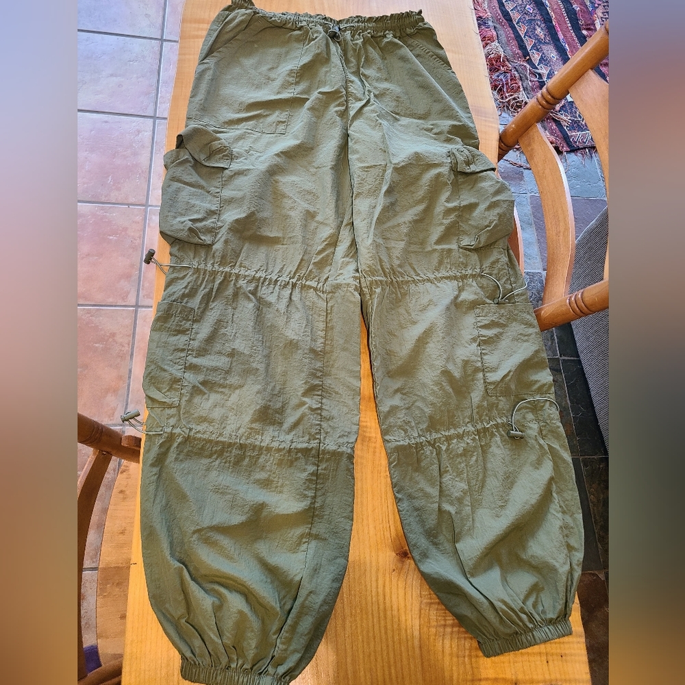 OLIVE GREEN SUPER BAGGY Cargo Pants